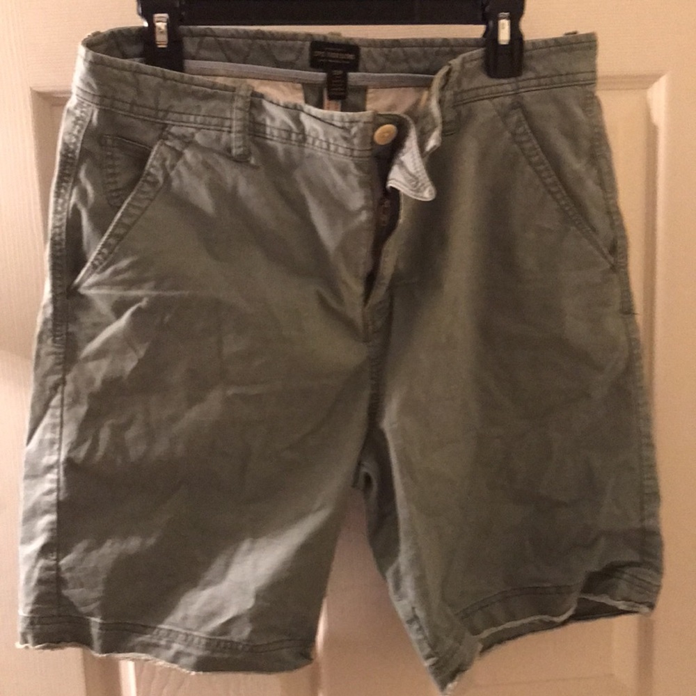 Mens shorts 32W
